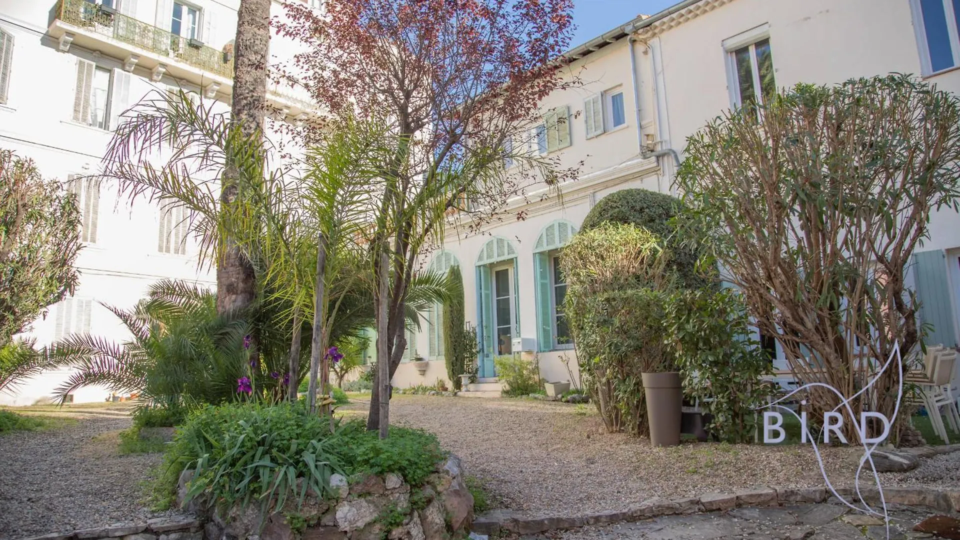 A Haven Of Peace In The City Center Cannes 0*,